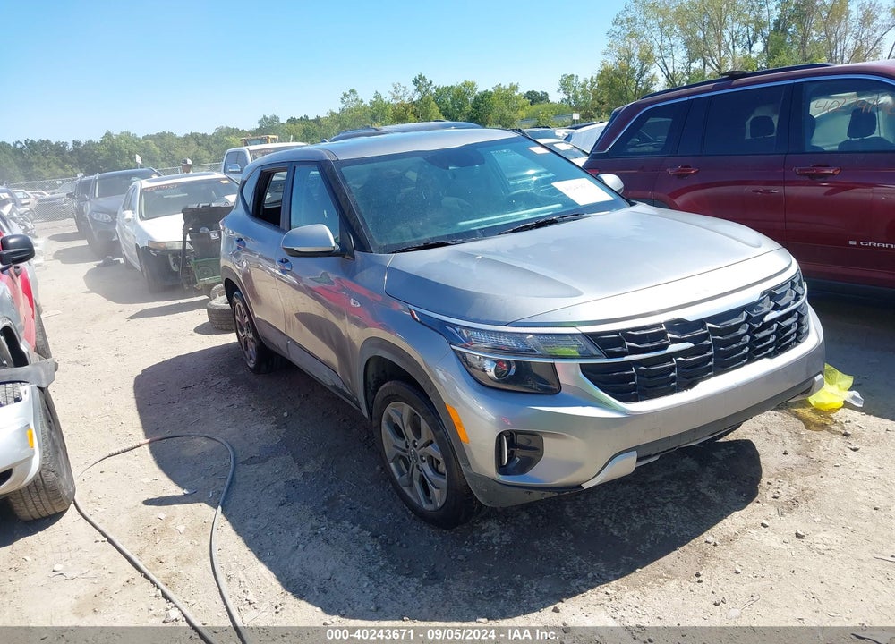 2024 KIA SELTOS LX VIN: KNDEPCAA3R7583663
