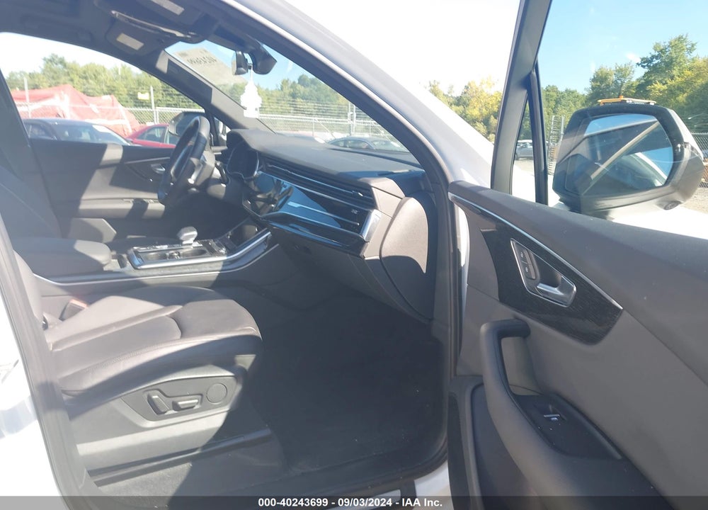 2021 AUDI Q7 PREMIUM PLUS 55 TFSI QUATTRO TIPTRONIC VIN: WA1LXAF74MD035734
