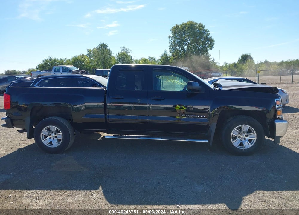 2015 CHEVROLET SILVERADO 1500 1LT VIN: 1GCRCREH7FZ200413