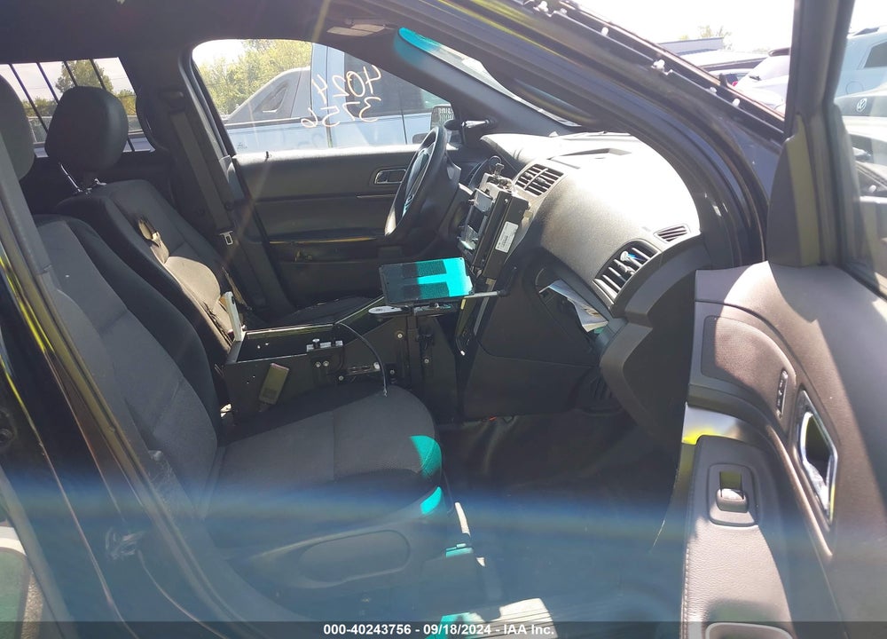 2014 FORD UTILITY POLICE INTERCEPTOR VIN: 1FM5K8AR1EGA92063