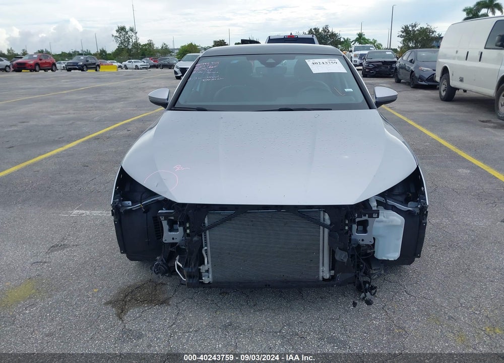 2024 AUDI A3 PREMIUM 40 TFSI FRONT-WHEEL DRIVE S TRONIC VIN: WAUAUDGY6RA091923