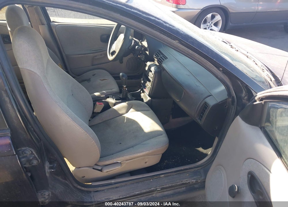 1999 SATURN SL1 VIN: 1G8ZG5286XZ197808