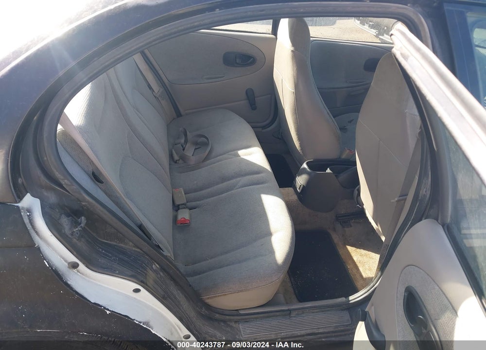 1999 SATURN SL1 VIN: 1G8ZG5286XZ197808