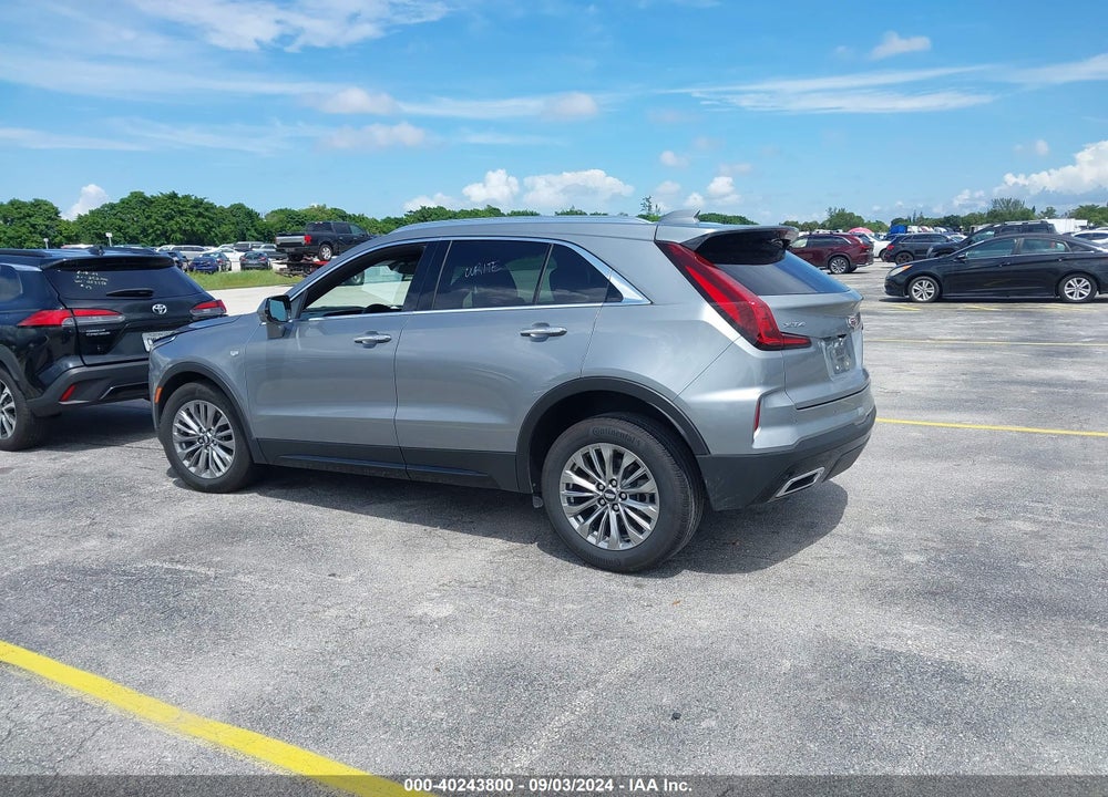 2024 CADILLAC XT4 FWD PREMIUM LUXURY VIN: 1GYFZCR49RF152385