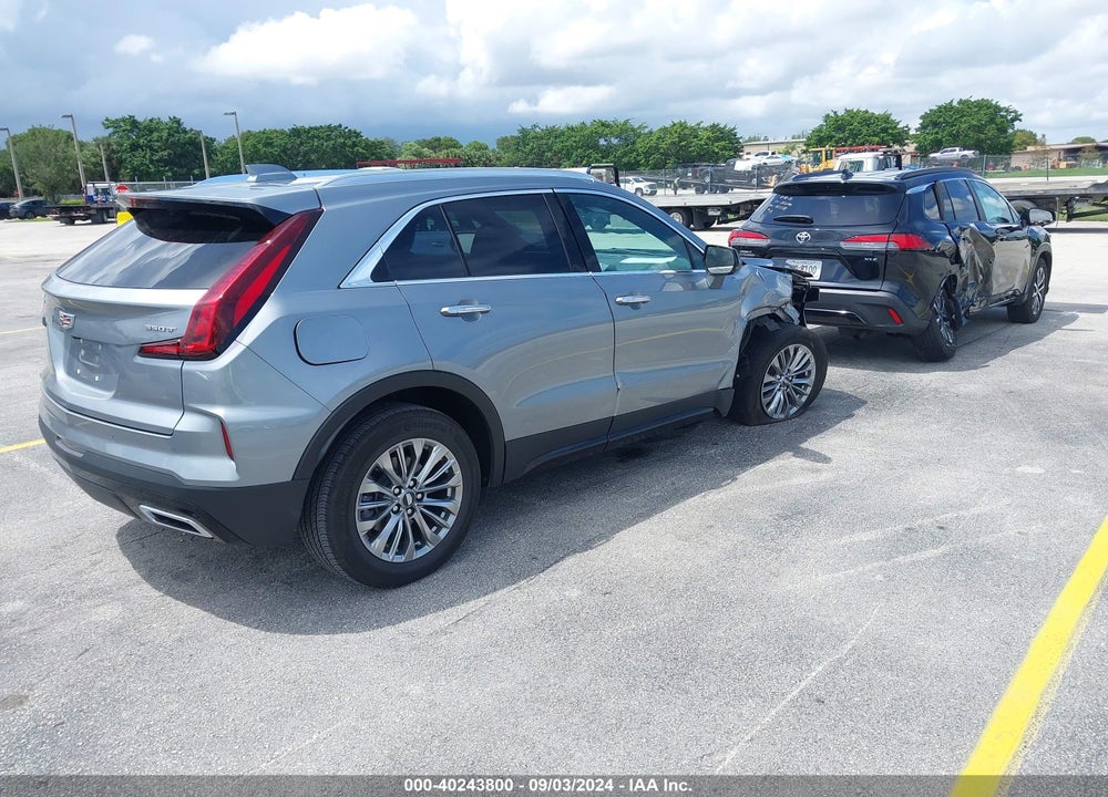 2024 CADILLAC XT4 FWD PREMIUM LUXURY VIN: 1GYFZCR49RF152385