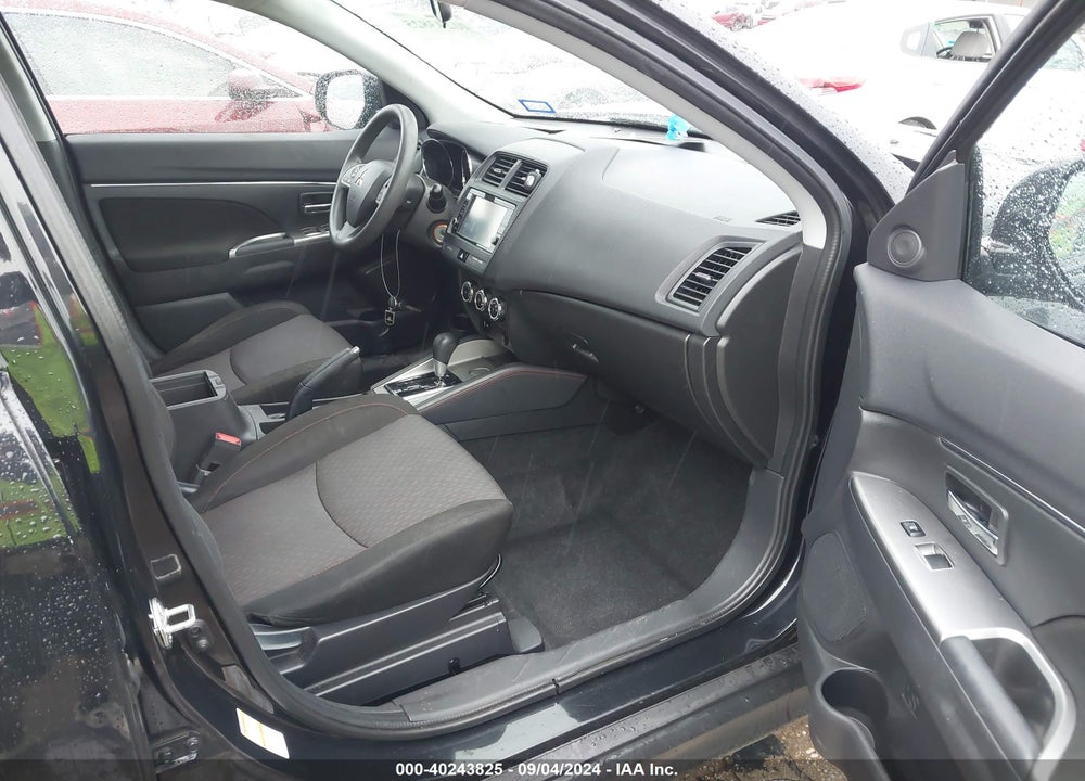 2018 MITSUBISHI OUTLANDER SPORT ES 2.0 VIN: JA4AP3AU8JZ034908