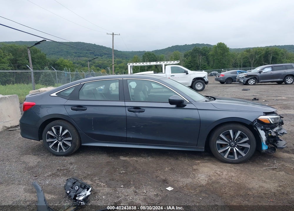 2024 HONDA CIVIC EX VIN: 2HGFE1F78RH303740