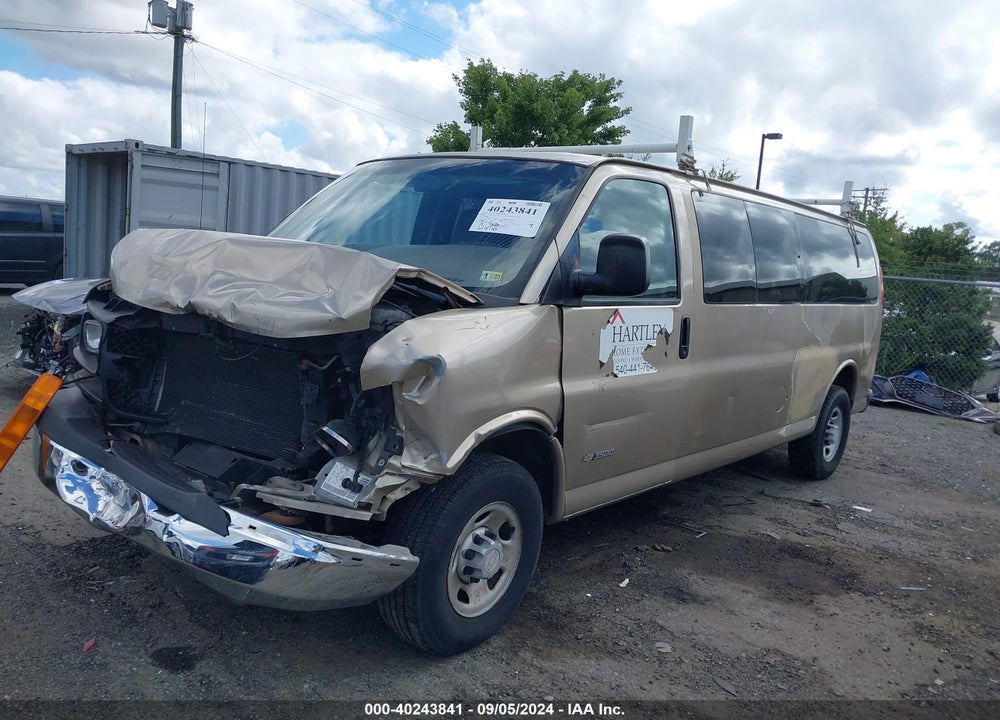 2005 CHEVROLET EXPRESS VIN: 1GAHG39U051215507