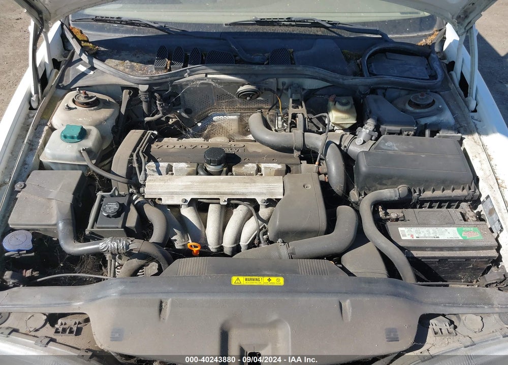 1998 VOLVO V70 GLT VIN: YV1LW5640W2377728