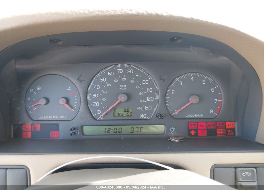 1998 VOLVO V70 GLT VIN: YV1LW5640W2377728
