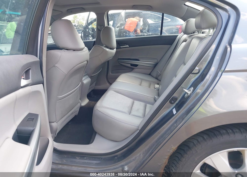 2009 HONDA ACCORD 2.4 EX-L VIN: 1HGCP26829A142151