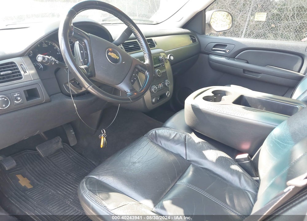 2007 CHEVROLET SUBURBAN 1500 LS VIN: 1GNFC16J07J193060