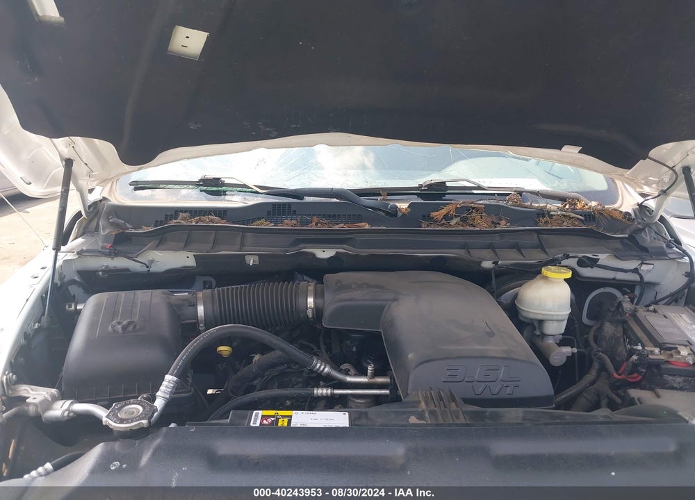 2017 RAM 1500 EXPRESS 4X4 5'7 BOX VIN: 1C6RR7KG4HS717816