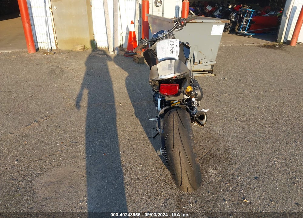 2018 HONDA CB1000 RA VIN: JH2SC801XJK000365