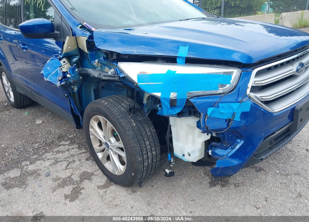 2017 FORD ESCAPE SE VIN: 1FMCU9GD7HUB97487