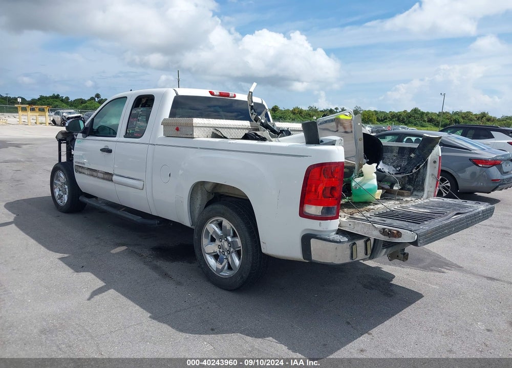 2013 GMC SIERRA 1500 SLE VIN: 1GTR1VE06DZ113978