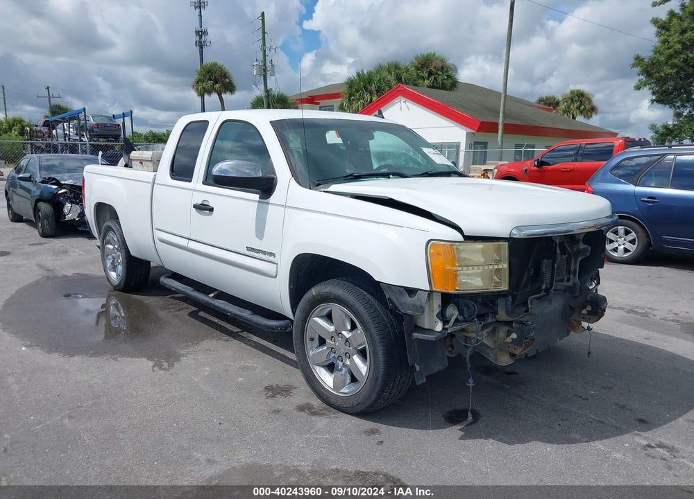 2013 GMC SIERRA 1500 SLE VIN: 1GTR1VE06DZ113978