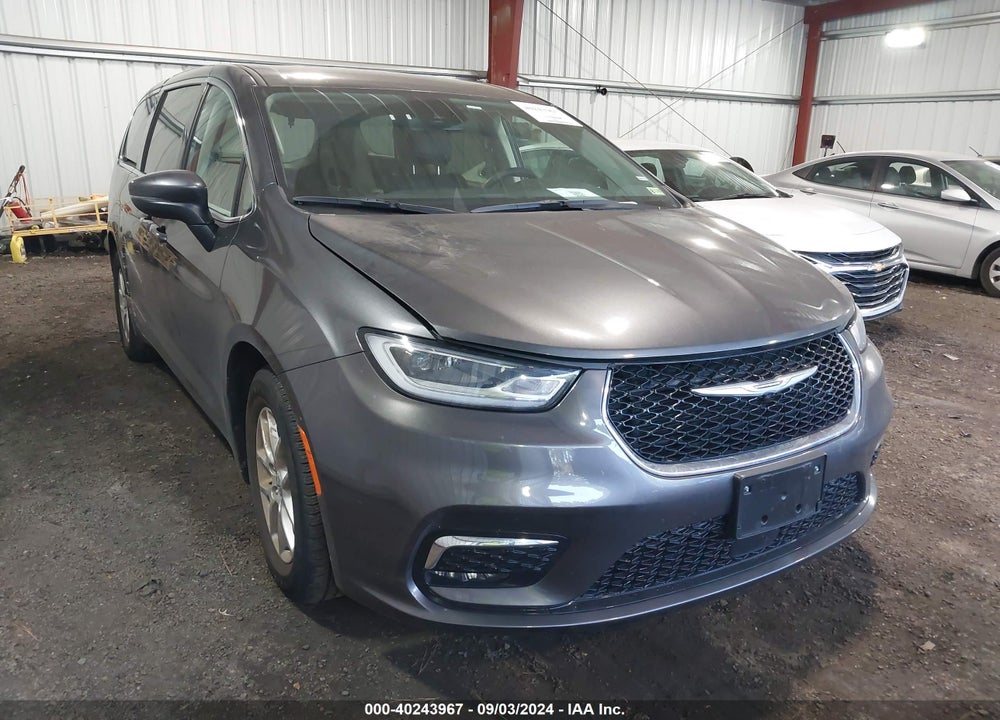 2023 CHRYSLER PACIFICA TOURING L VIN: 2C4RC1BG0PR587315