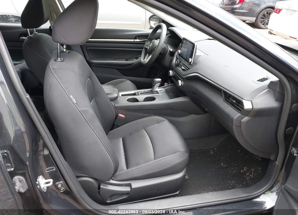 2022 NISSAN ALTIMA SV FWD VIN: 1N4BL4DV5NN380532