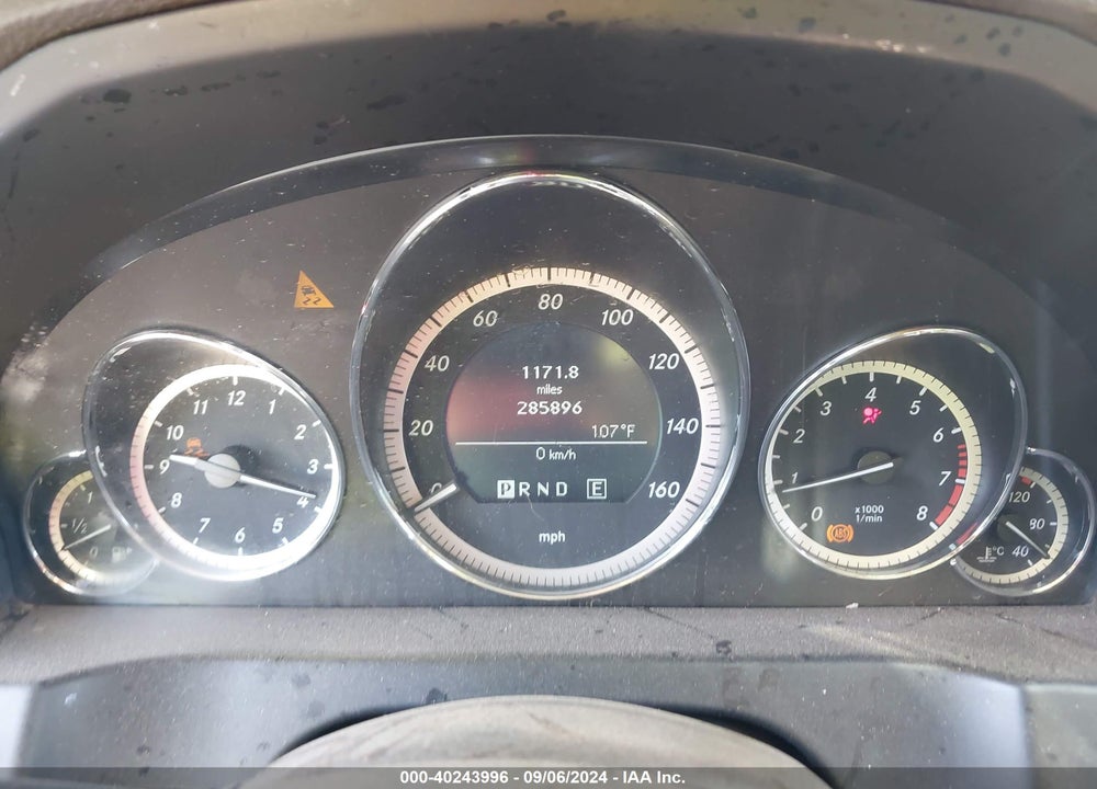 2011 MERCEDES-BENZ E 550 VIN: WDDKJ7CB0BF095046