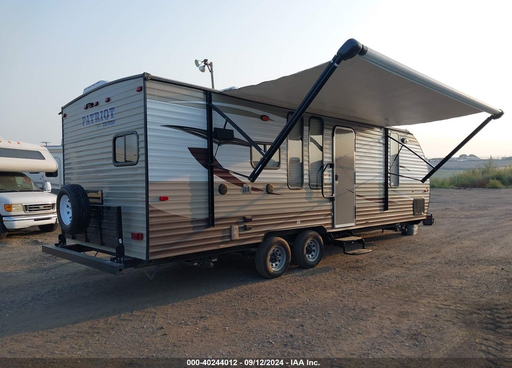 2016 FOREST RIVER CHEROKEE VIN: 4X4TCKZ23GK031899