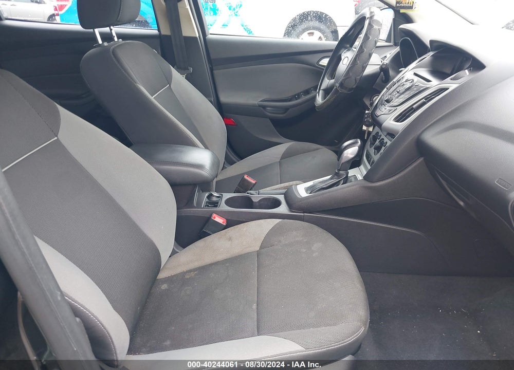 2014 FORD FOCUS VIN: 1FADP3K22EL433165