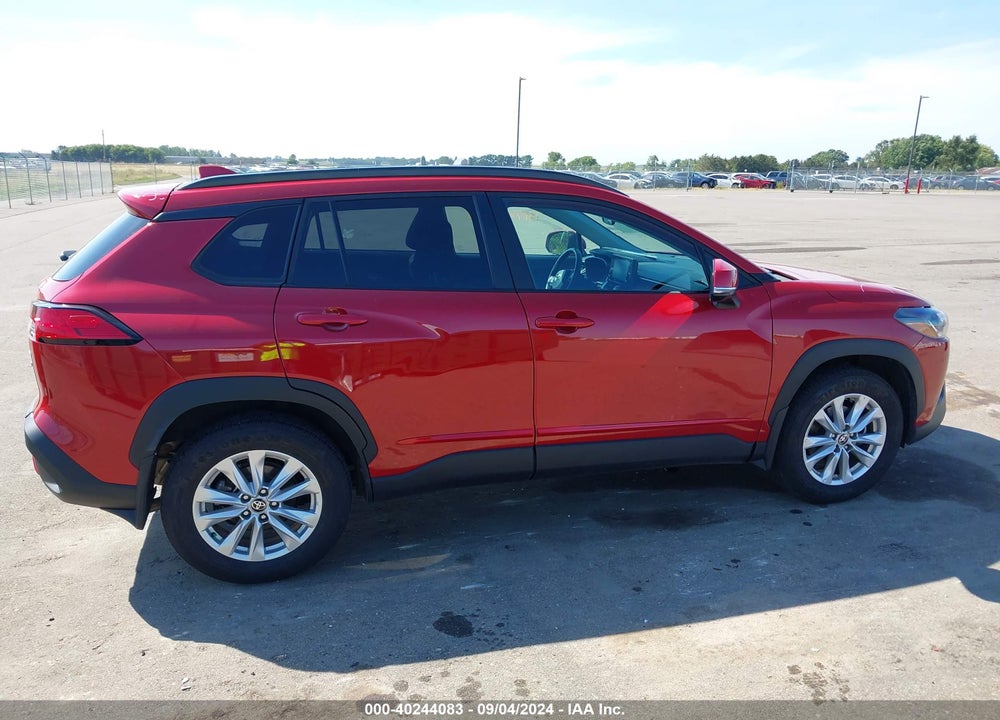 2022 TOYOTA COROLLA CROSS LE VIN: 7MUCAABG9NV039559