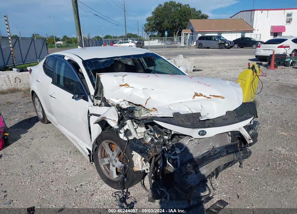2015 KIA OPTIMA LX VIN: KNAGM4A71F5577344