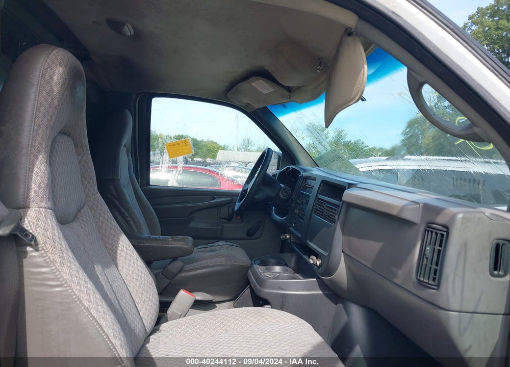 2006 CHEVROLET EXPRESS WORK VAN VIN: 1GCGG25U561194190