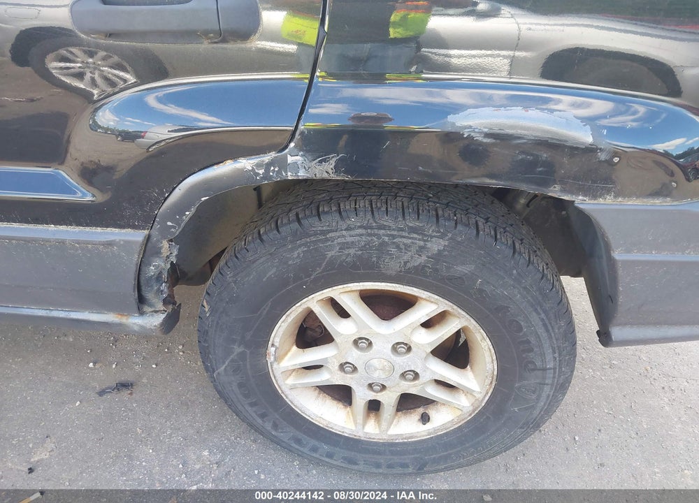 2004 JEEP GRAND CHEROKEE LAREDO VIN: 1J4GW48S94C383249