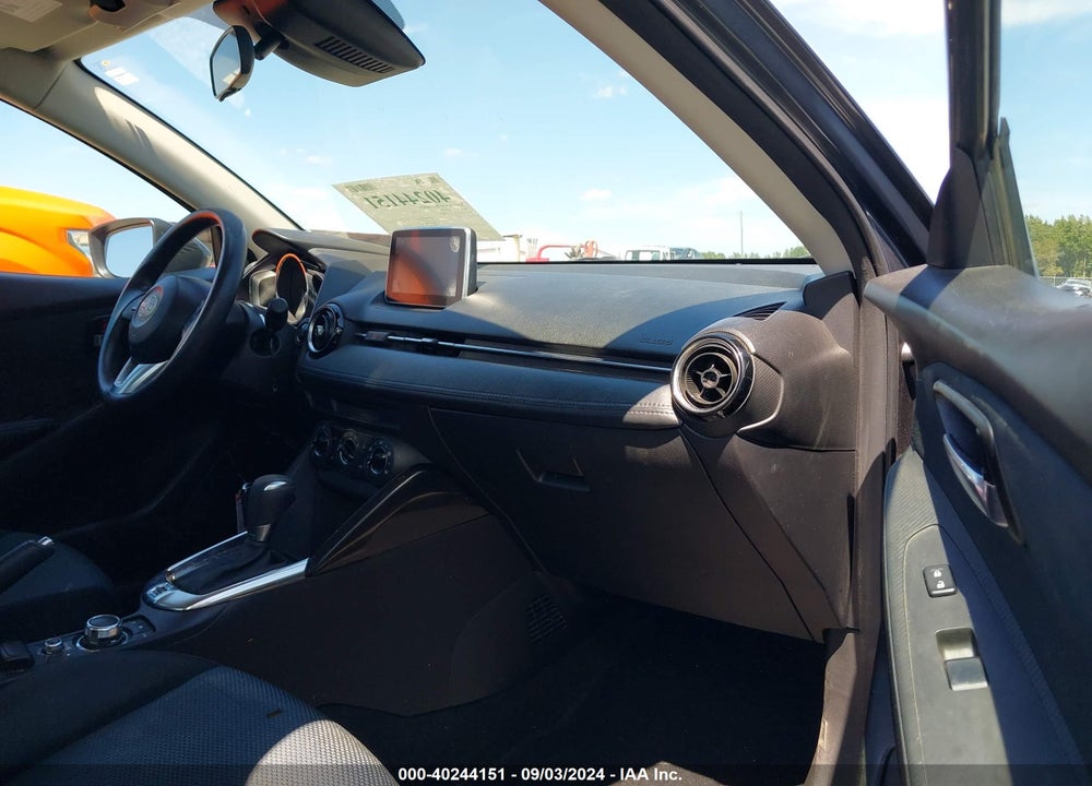 2016 SCION IA VIN: 3MYDLBZV2GY134898