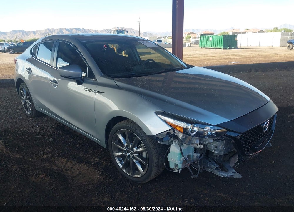 2018 MAZDA 3 TOURING VIN: 3MZBN1V38JM194615