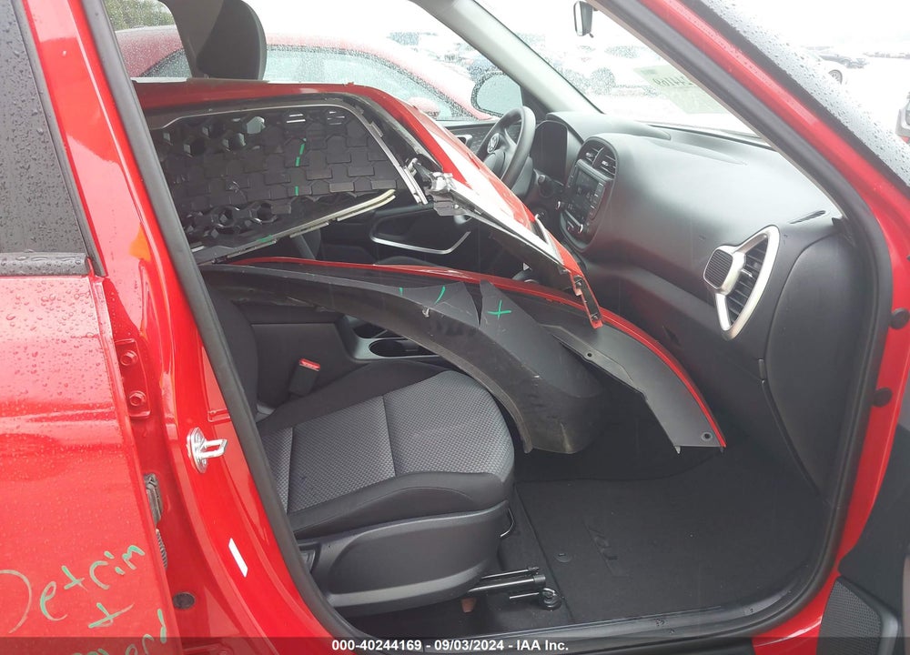 2023 KIA SOUL LX VIN: KNDJ23AUXP7209832
