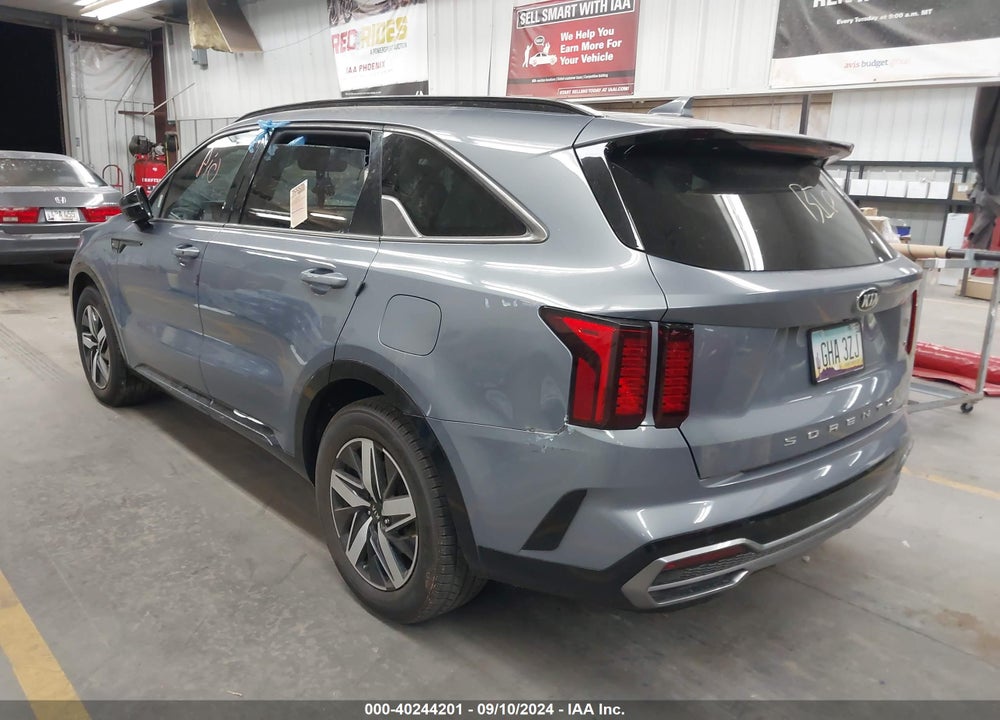 2021 KIA SORENTO S VIN: 5XYRL4LC5MG008042