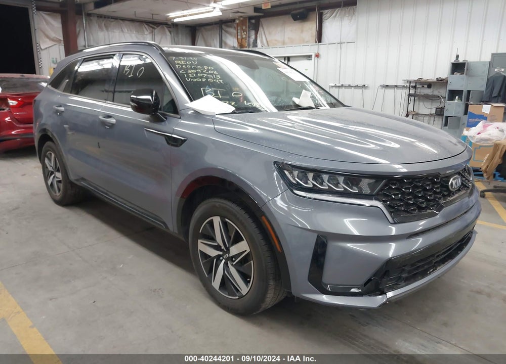 2021 KIA SORENTO S VIN: 5XYRL4LC5MG008042
