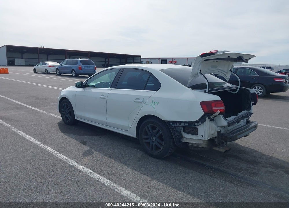 2017 VOLKSWAGEN JETTA 1.4T S VIN: 3VW2B7AJ4HM207032