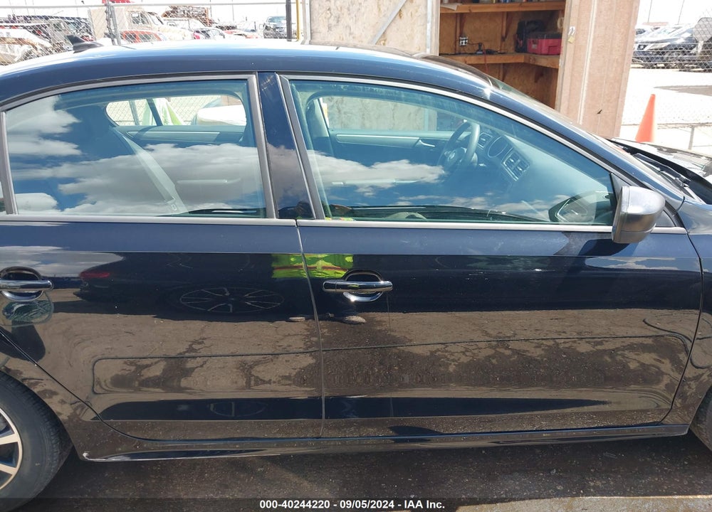 2016 VOLKSWAGEN JETTA 1.4T SE VIN: 3VWD67AJ2GM334325