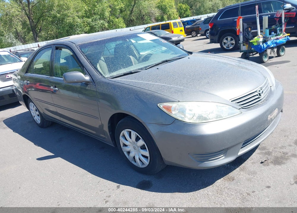 2005 TOYOTA CAMRY LE VIN: 4T1BE32K85U592544
