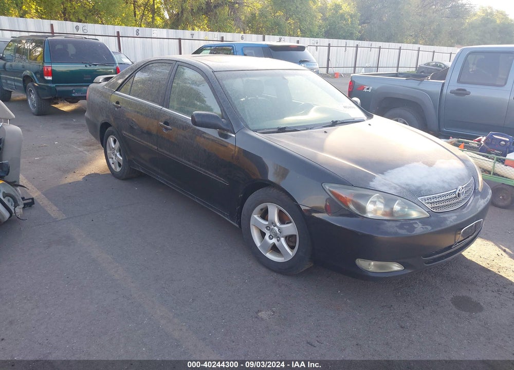 2002 TOYOTA CAMRY SE V6 VIN: 4T1BF32K92U015823