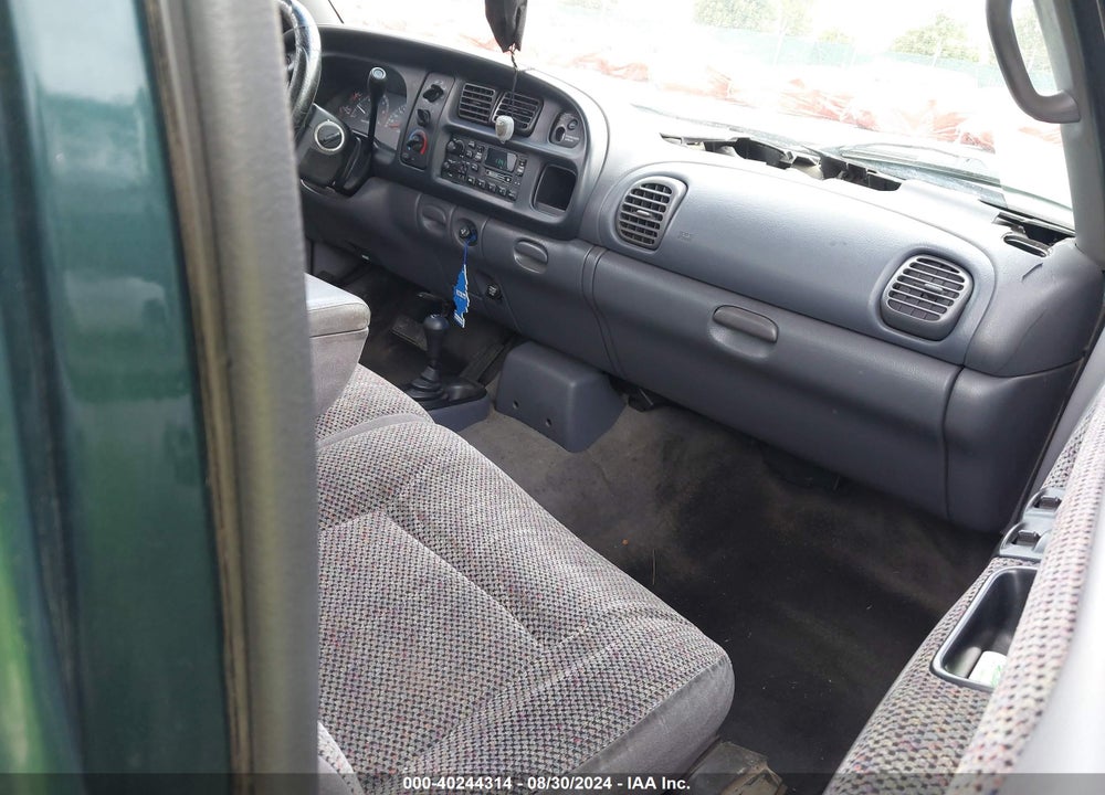 1999 DODGE RAM 1500 ST VIN: 1B7HF16Y0XS311835