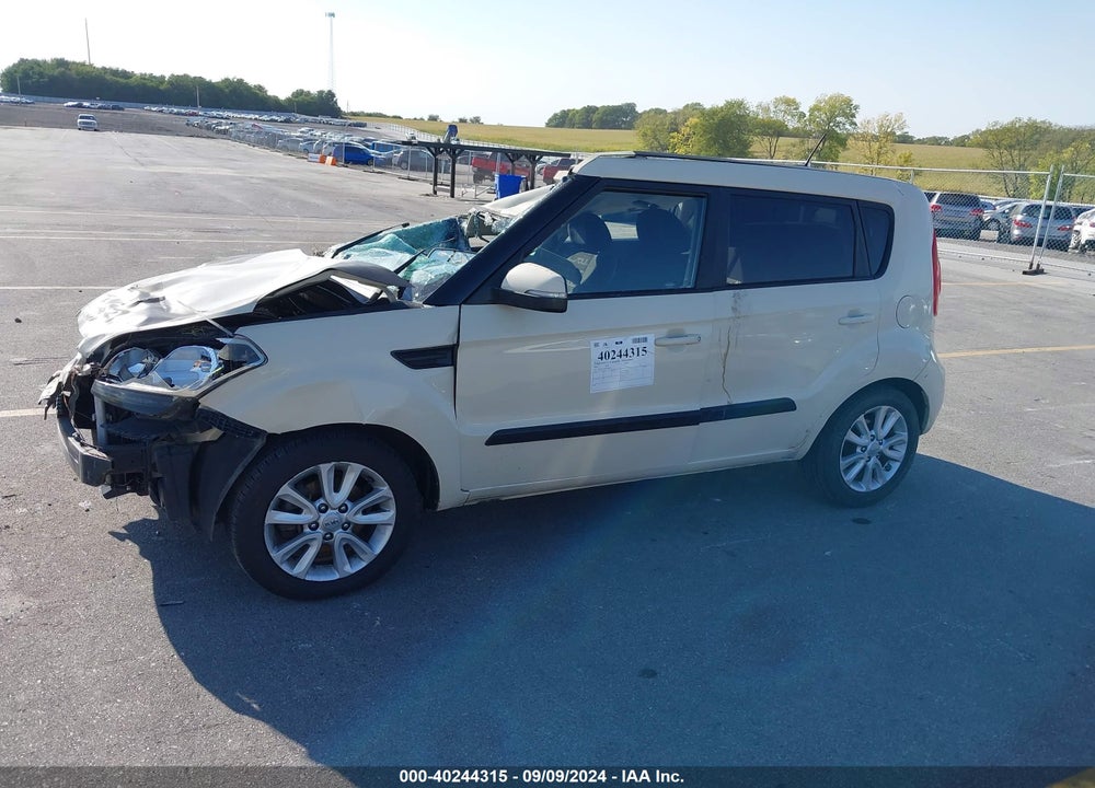 2013 KIA SOUL VIN: KNDJT2A64D7548316