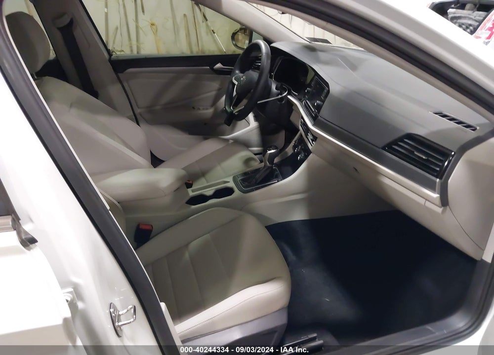 2024 VOLKSWAGEN JETTA 1.5T SE VIN: 3VW7M7BUXRM038841