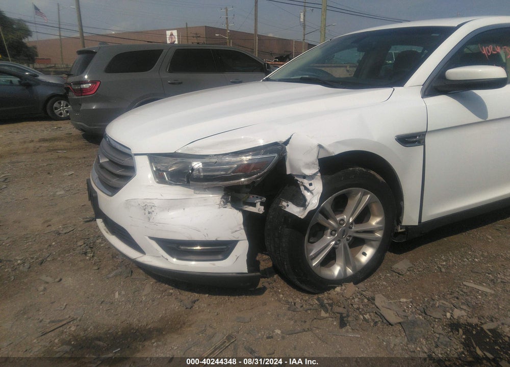 2015 FORD TAURUS SEL VIN: 1FAHP2E80FG112652
