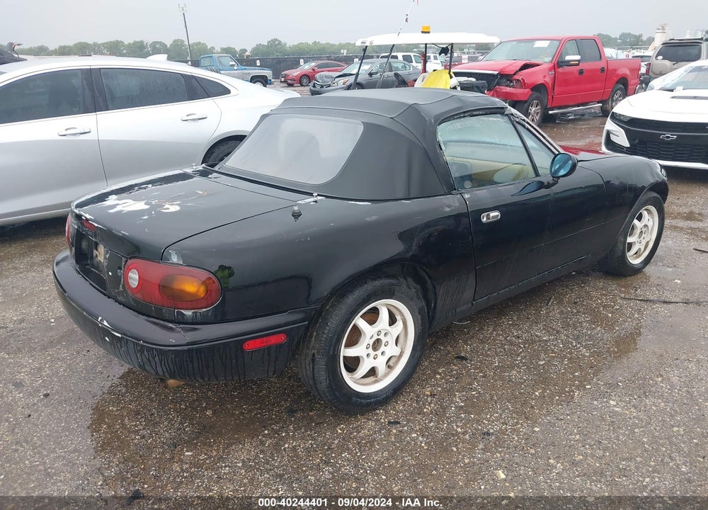 1992 MAZDA MX-5 MIATA VIN: JM1NA3517N1317913