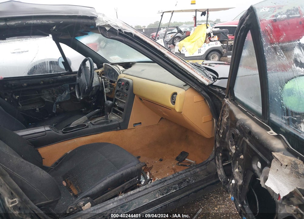 1992 MAZDA MX-5 MIATA VIN: JM1NA3517N1317913