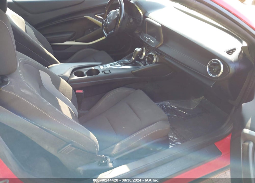 2017 CHEVROLET CAMARO 1LT VIN: 1G1FB1RS3H0157251