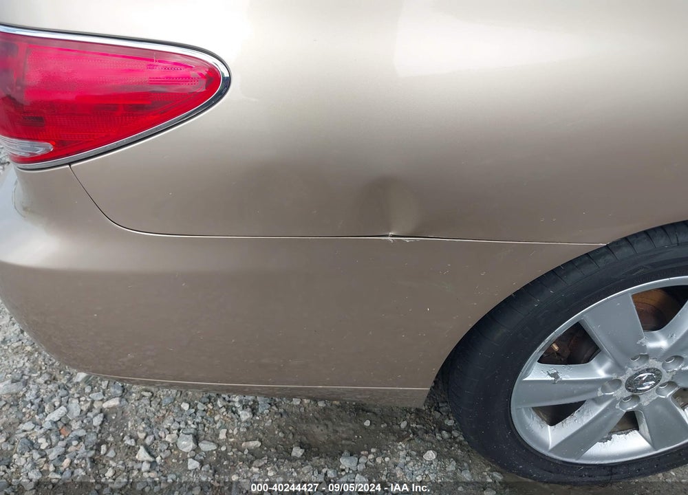 2005 LEXUS ES 330 VIN: JTHBA30G455063809
