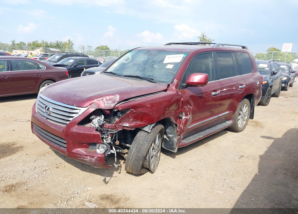 2011 LEXUS LX 570 VIN: JTJHY7AX0B4068517