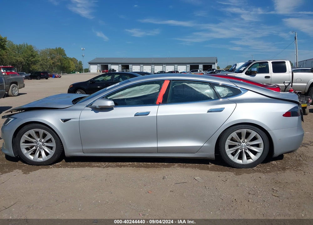 2017 TESLA MODEL S 100D/60D/75D/90D/P100D VIN: 5YJSA1E23HF187365