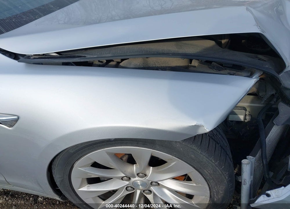 2017 TESLA MODEL S 100D/60D/75D/90D/P100D VIN: 5YJSA1E23HF187365